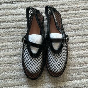 Mesh ballerina flats size 9
